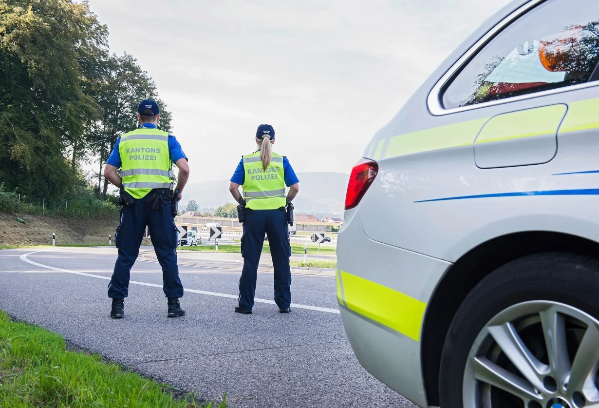 Il voulait inciter des enfants à le suivre: suspect interpellé